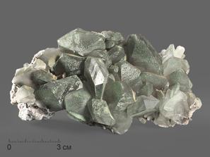 Кальцит, сросток кристаллов 12,1х9,3х8,3 см