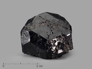 Шпинель чёрная, кристалл 3,6х2,9х2,3 см